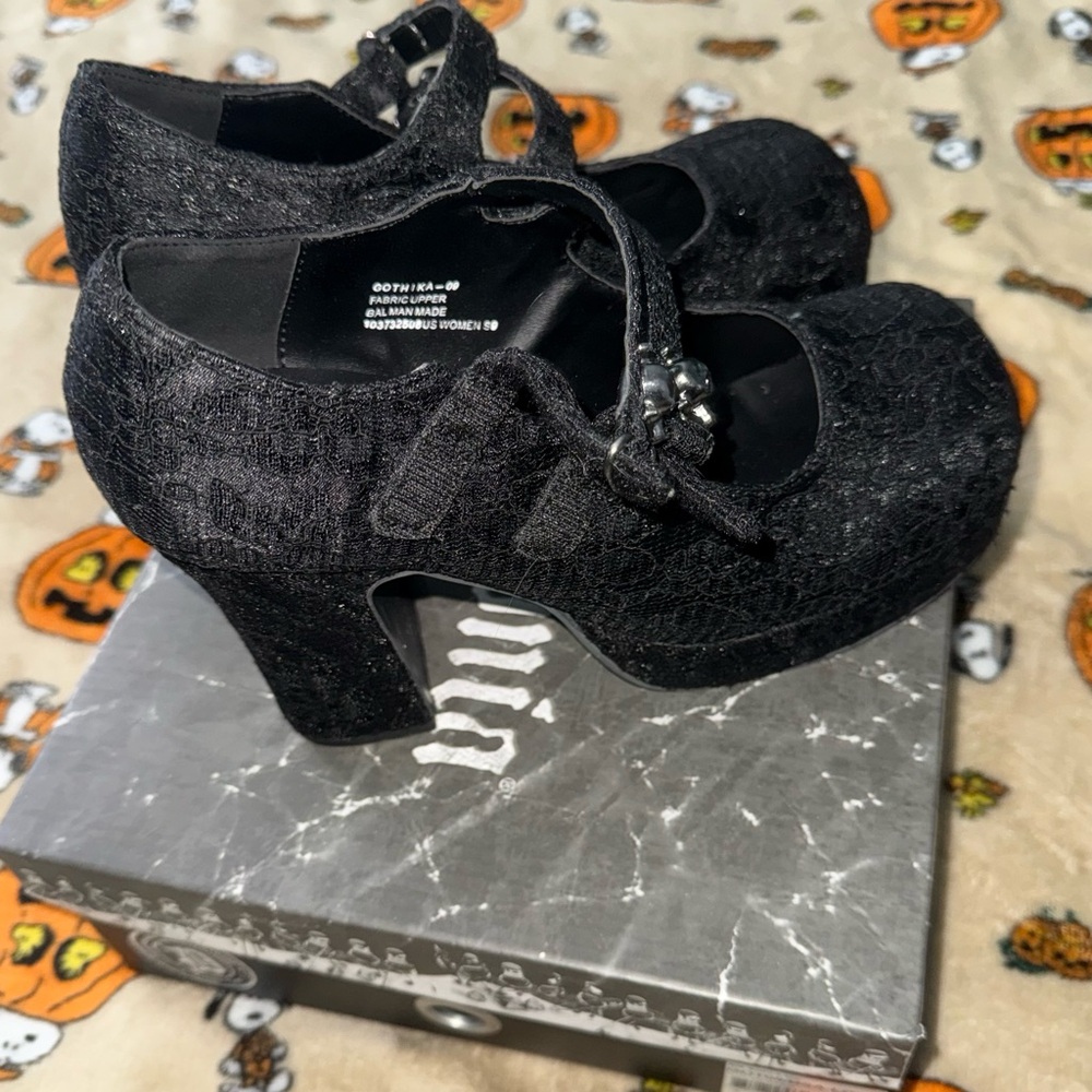 Demonia Gothika 09 Lace heels
